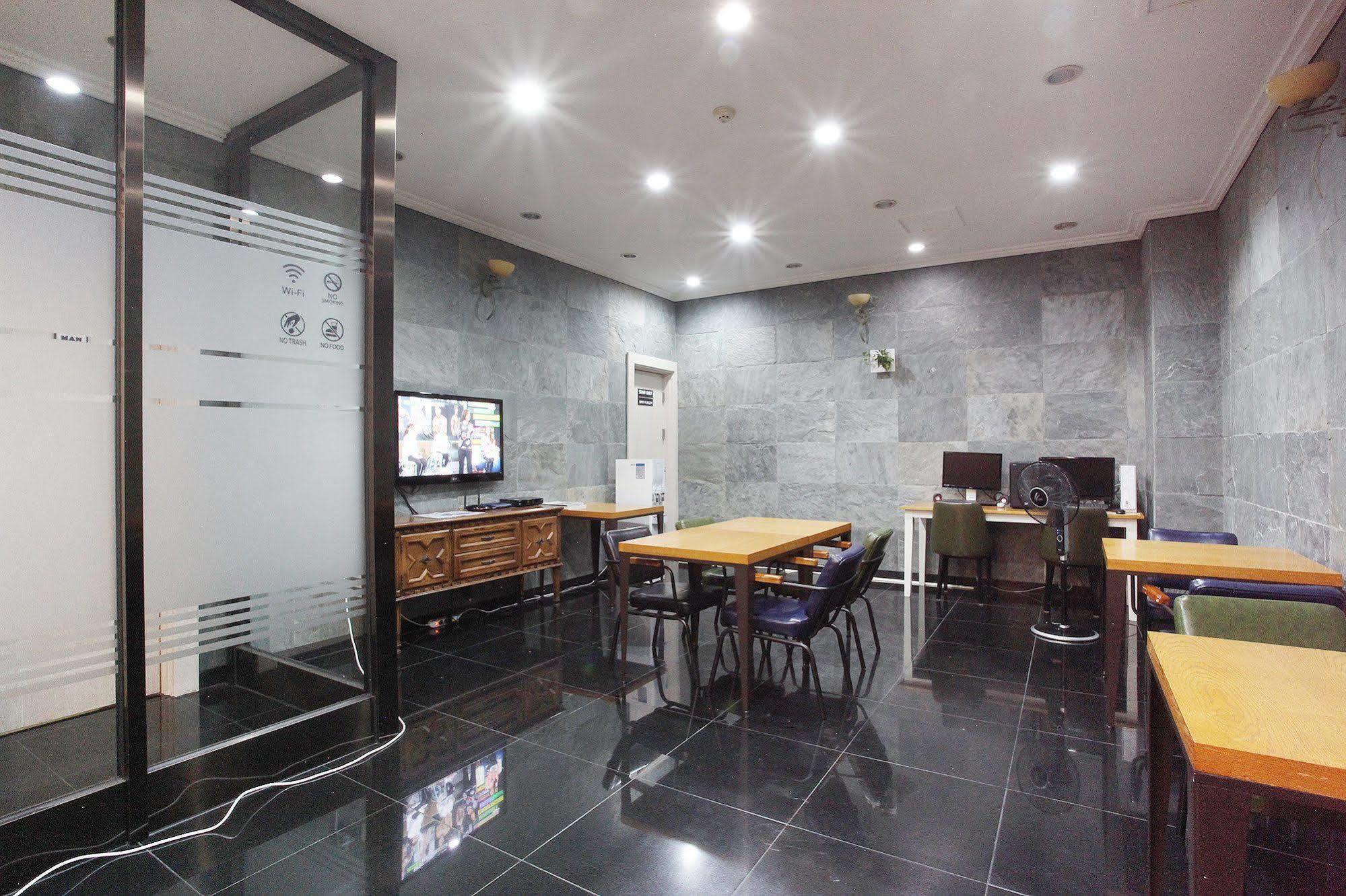 Noblesse Hotel Jeju Exterior foto